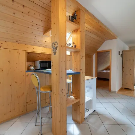 Vista Montagna Unterwasser