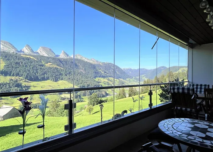 Vista Montagna * Unterwasser