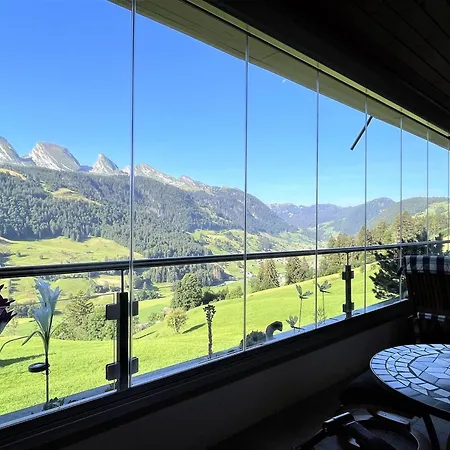 Vista Montagna * Unterwasser